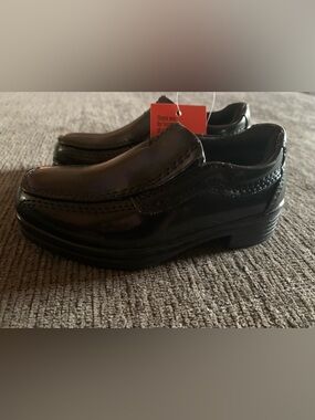 Deer Stags Boys' "Wise" loafers in size 6 Toddler.
